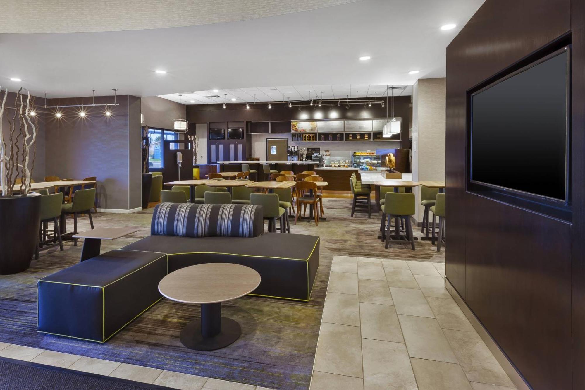 Courtyard By Marriott Secaucus Meadowlands Hotel Exterior photo