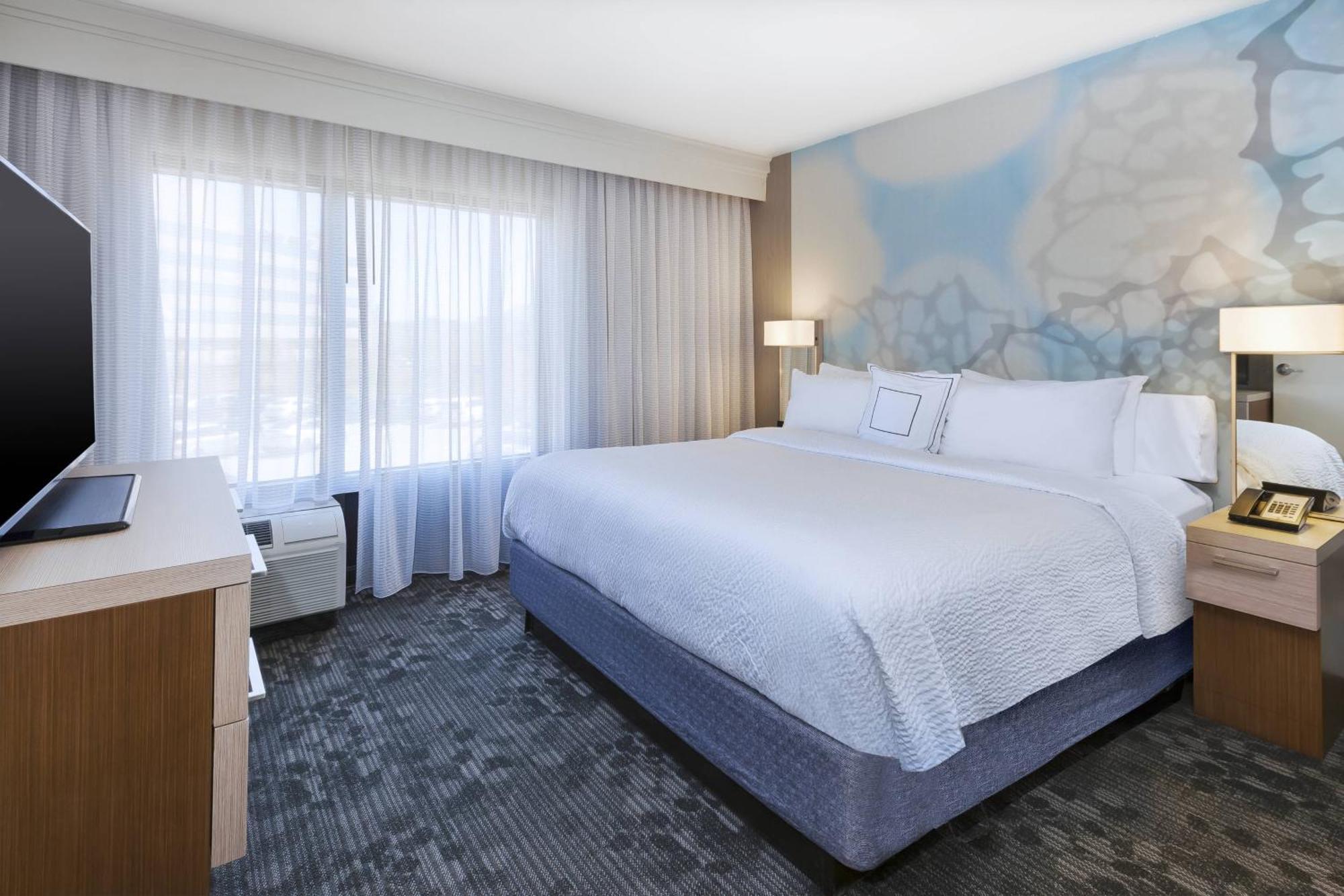 Courtyard By Marriott Secaucus Meadowlands Hotel Exterior photo